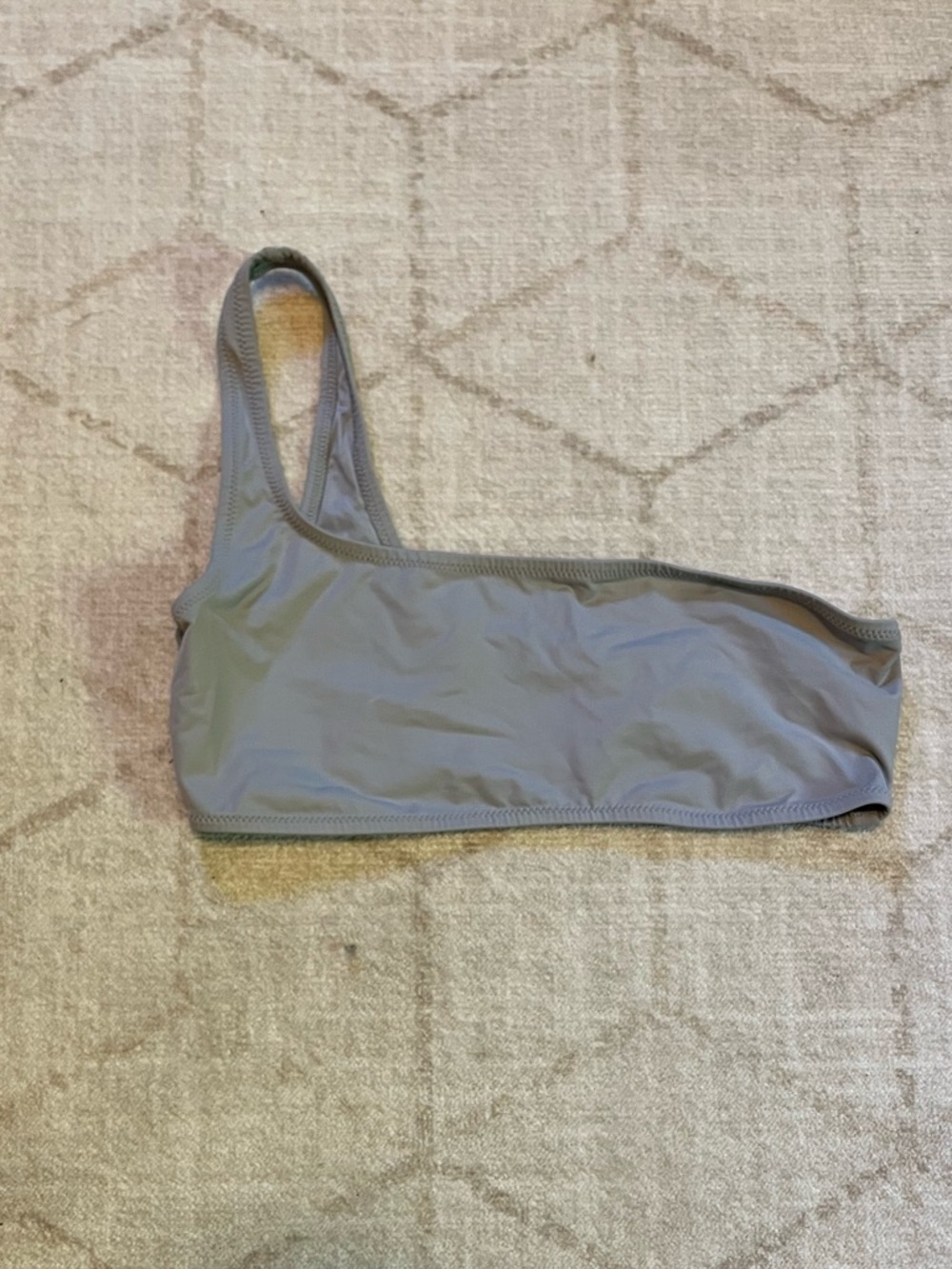 SKIMS One-Shoulder Bikini Top in Gray